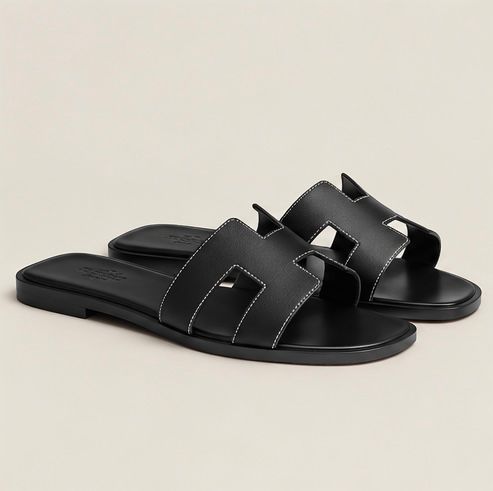 Classic Leather Slide Sandals – Black