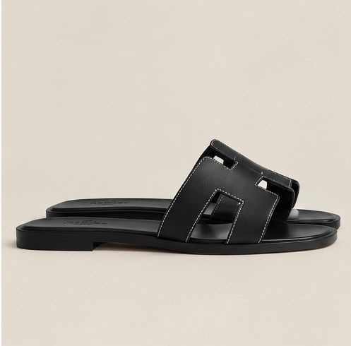 Classic Leather Slide Sandals – Black