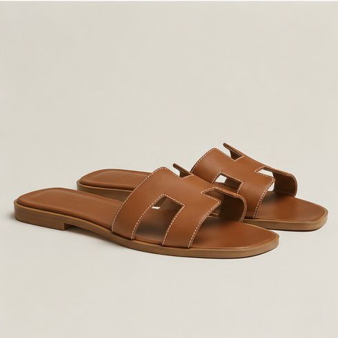 Classic Leather Slide Sandals – Gold