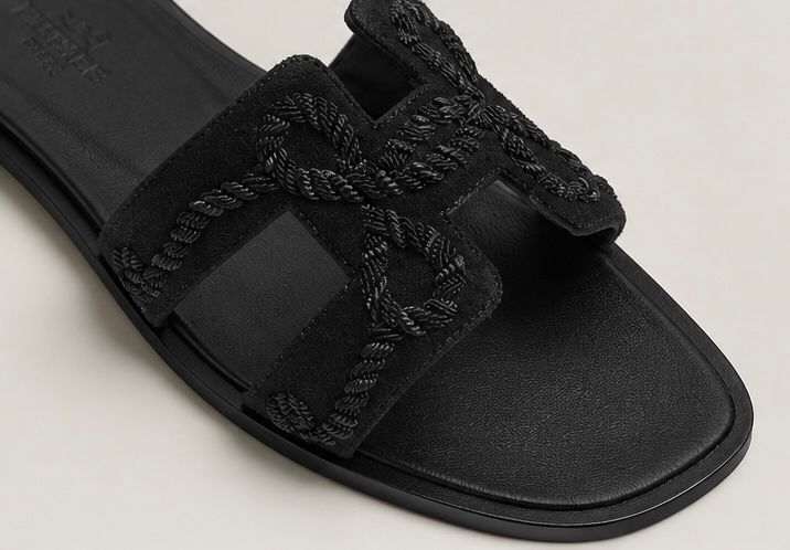 Braided Leather Slide Sandals – Black