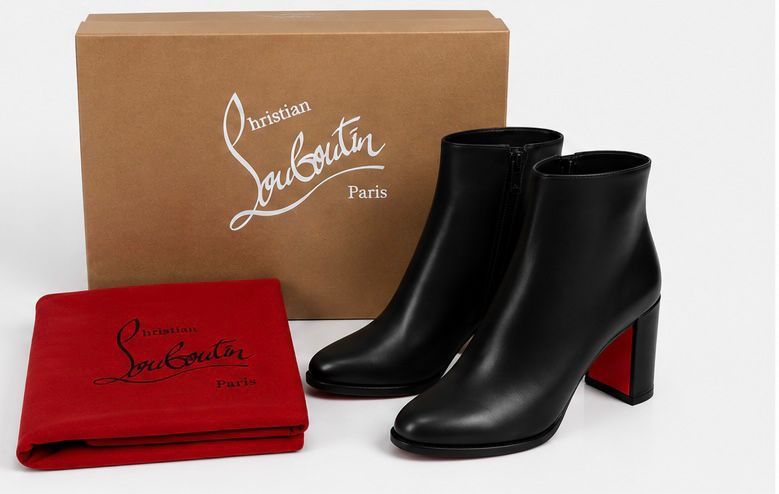 Classic Leather Ankle Boots – Black