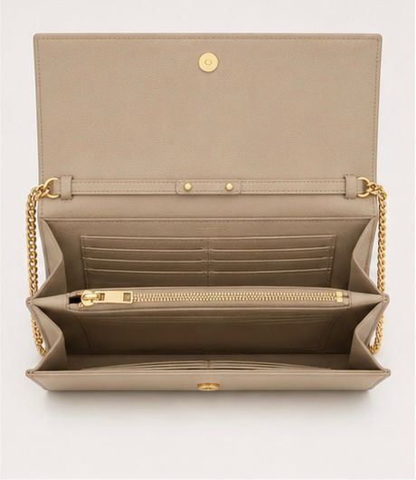 Elegant Chain Clutch – Sand Beige