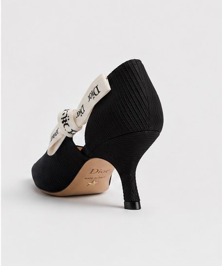 Noir Ribbon Pointed Heels – Black