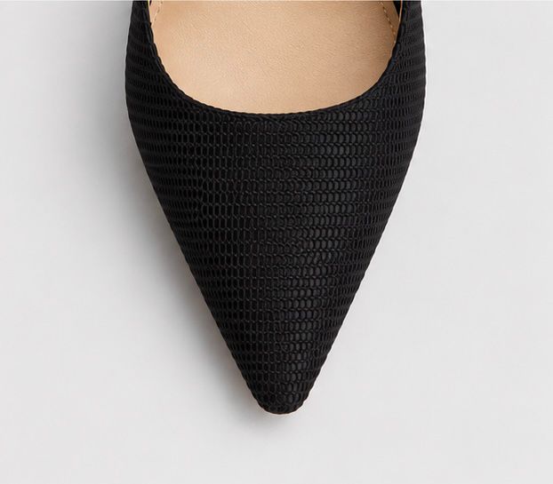 Noir Ribbon Pointed Heels – Black