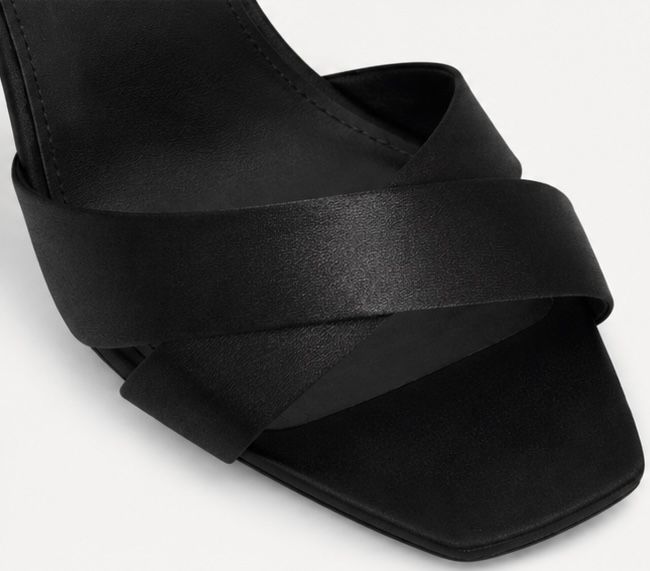 Midnight Sculpted Heel Mule Sandals