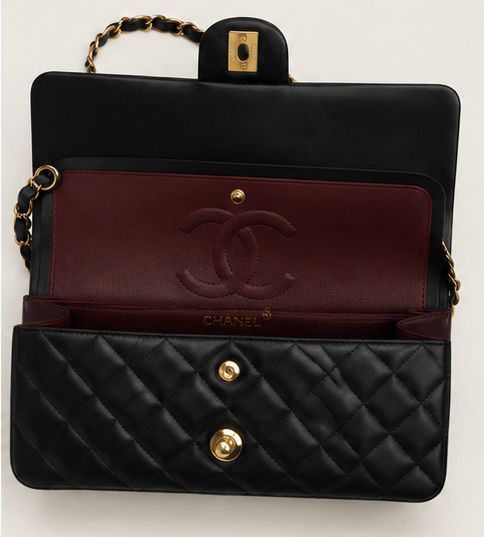 Signature Luxe Shoulder Bag