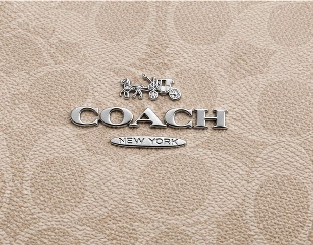 Signature Chain Hobo - Sand